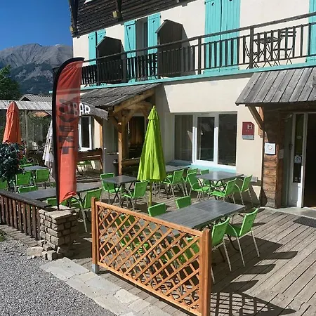 L'equipe Hotel Le Sauze