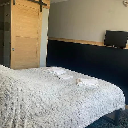 L'equipe Hotel Le Sauze