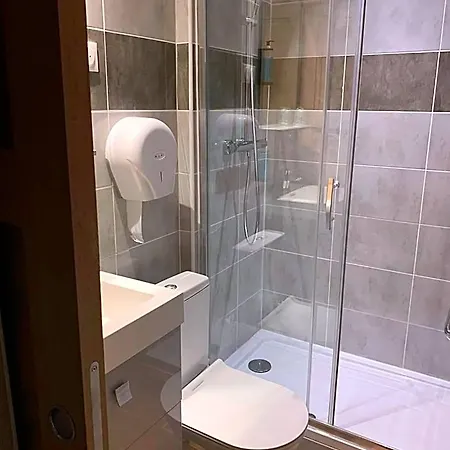 L'equipe Hotel Le Sauze